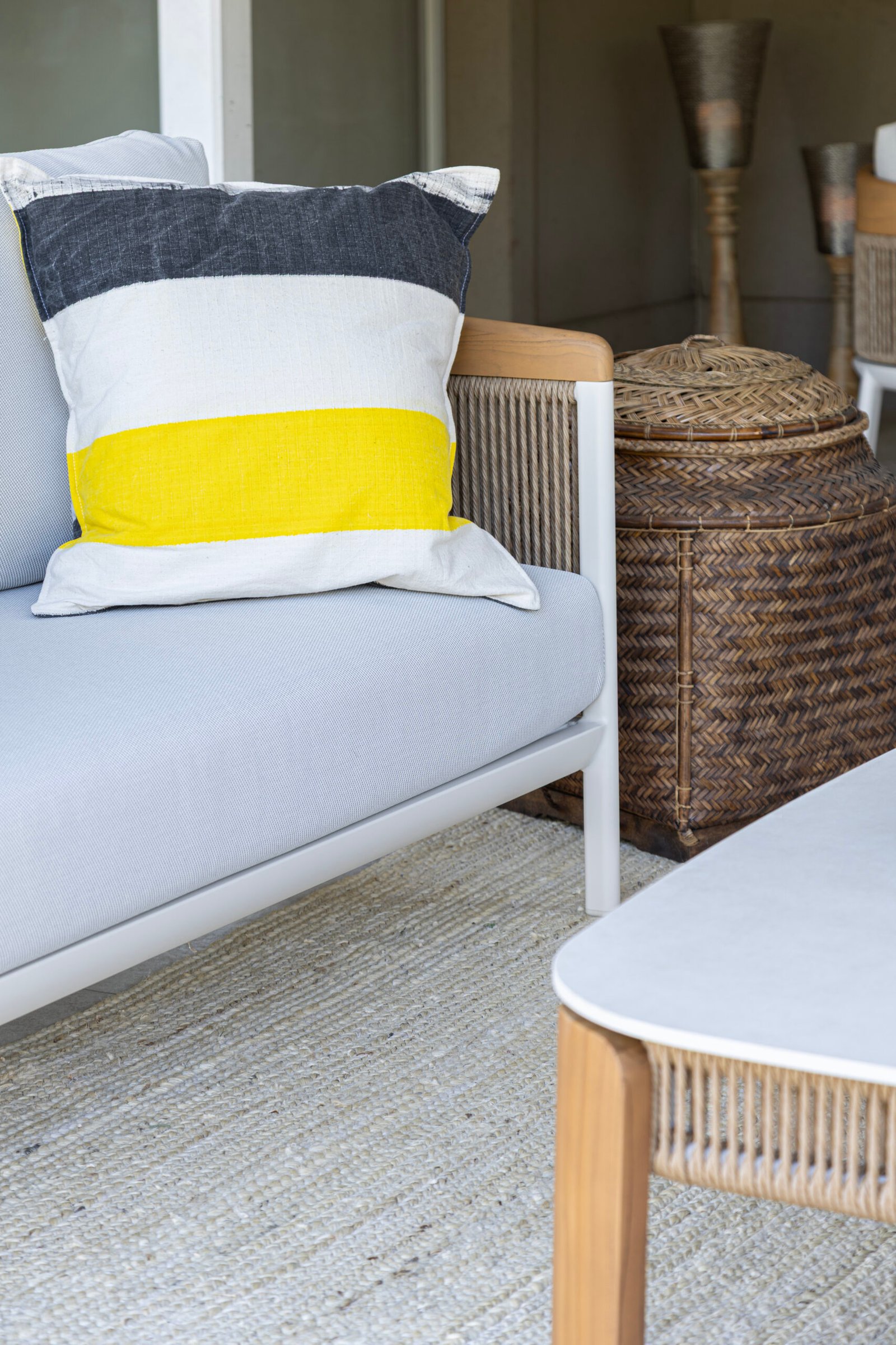 Mesa baja de exterior Bienno - Image 3